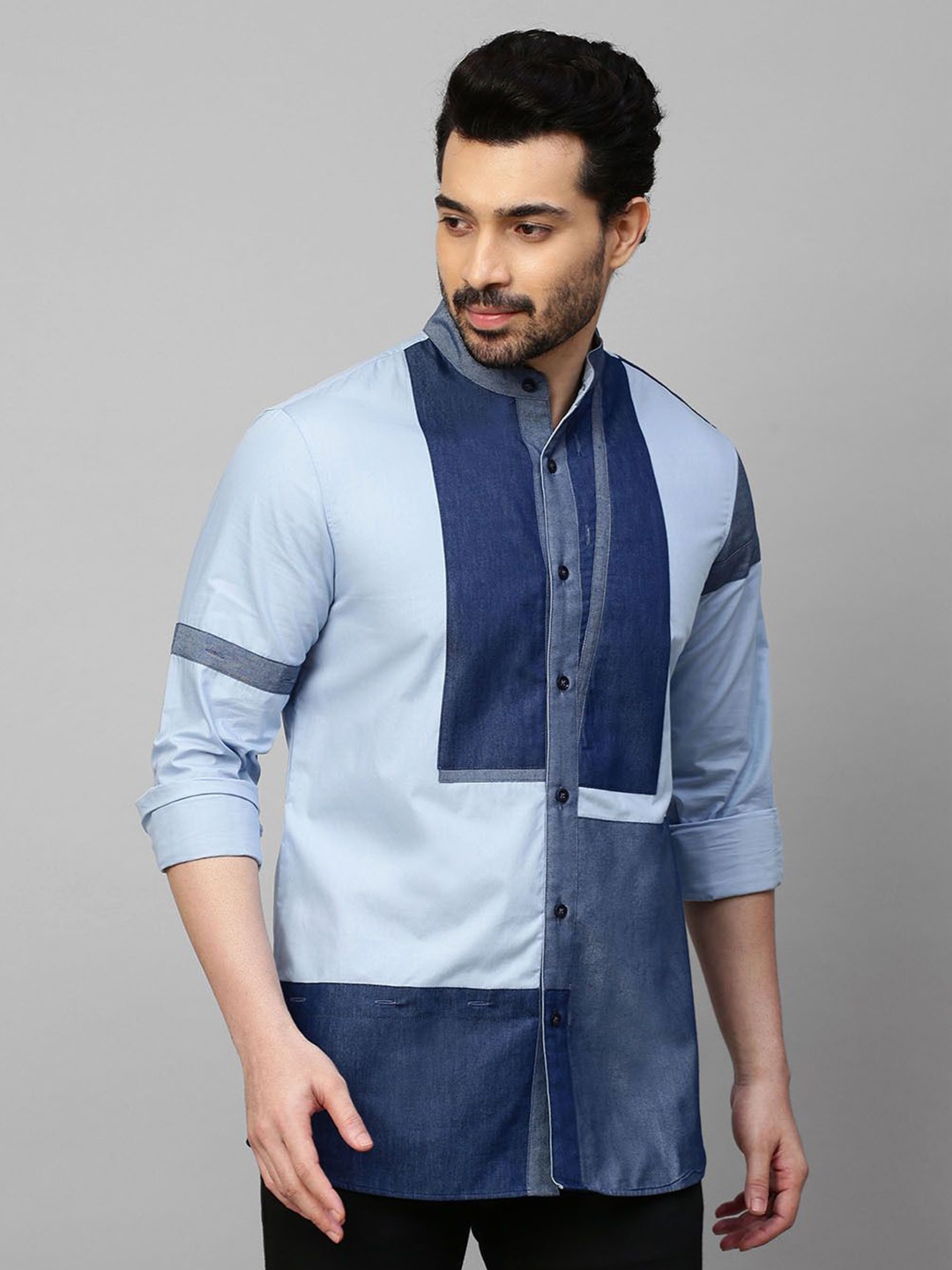 

ECHKE Men Custom Opaque Colourblocked Casual Shirt, Blue