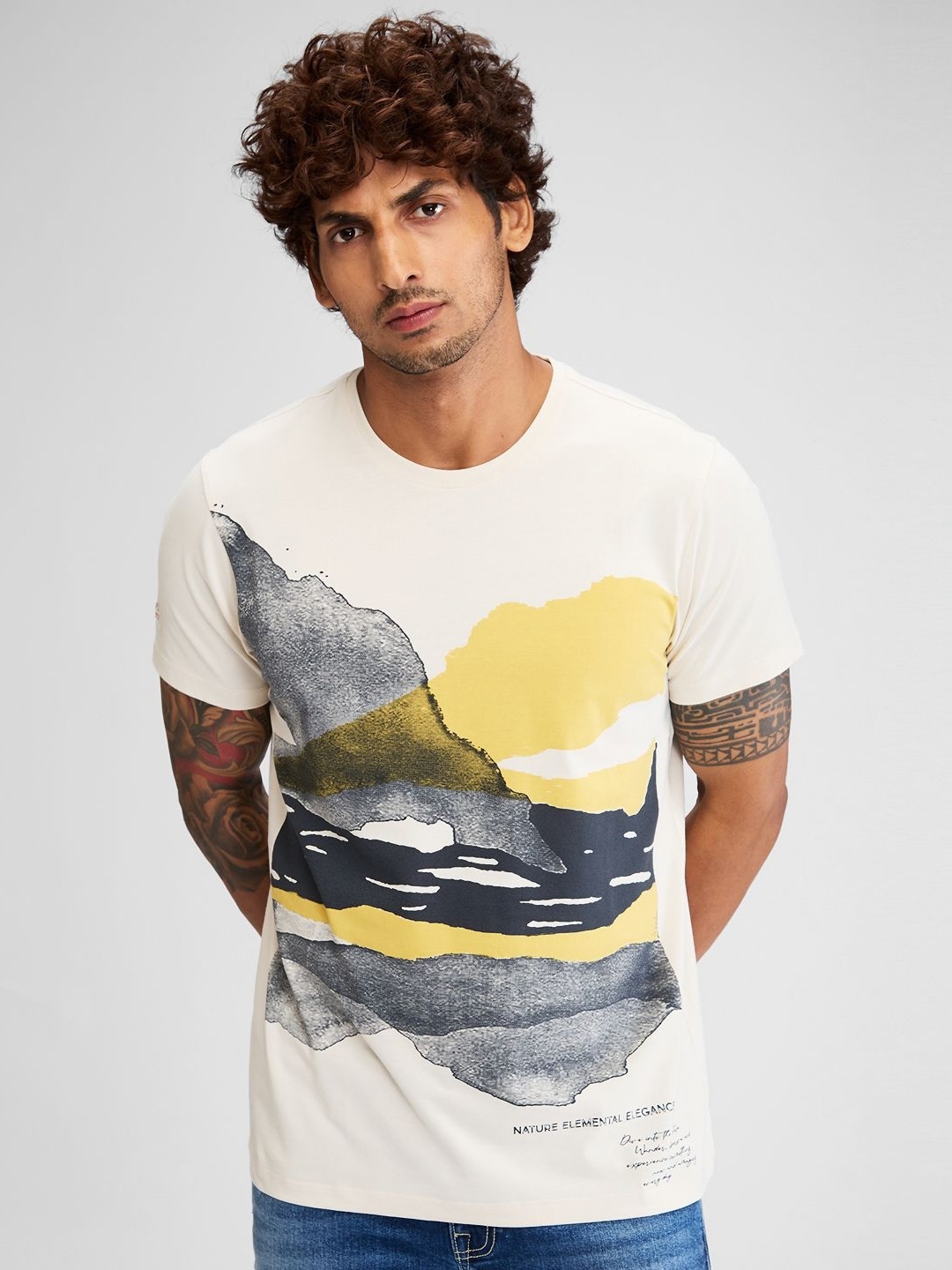 

SPYKAR Men Raw Edge Slim Fit T-shirt, White