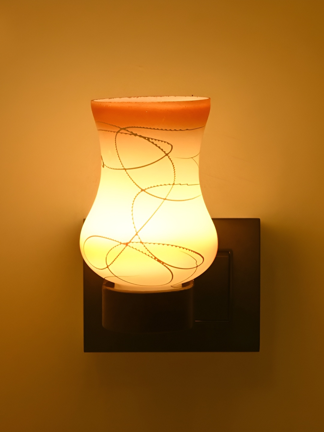 

Afast Orange & White Printed Glass Contemporary Abstract Shaped Shaped Wall Lamp