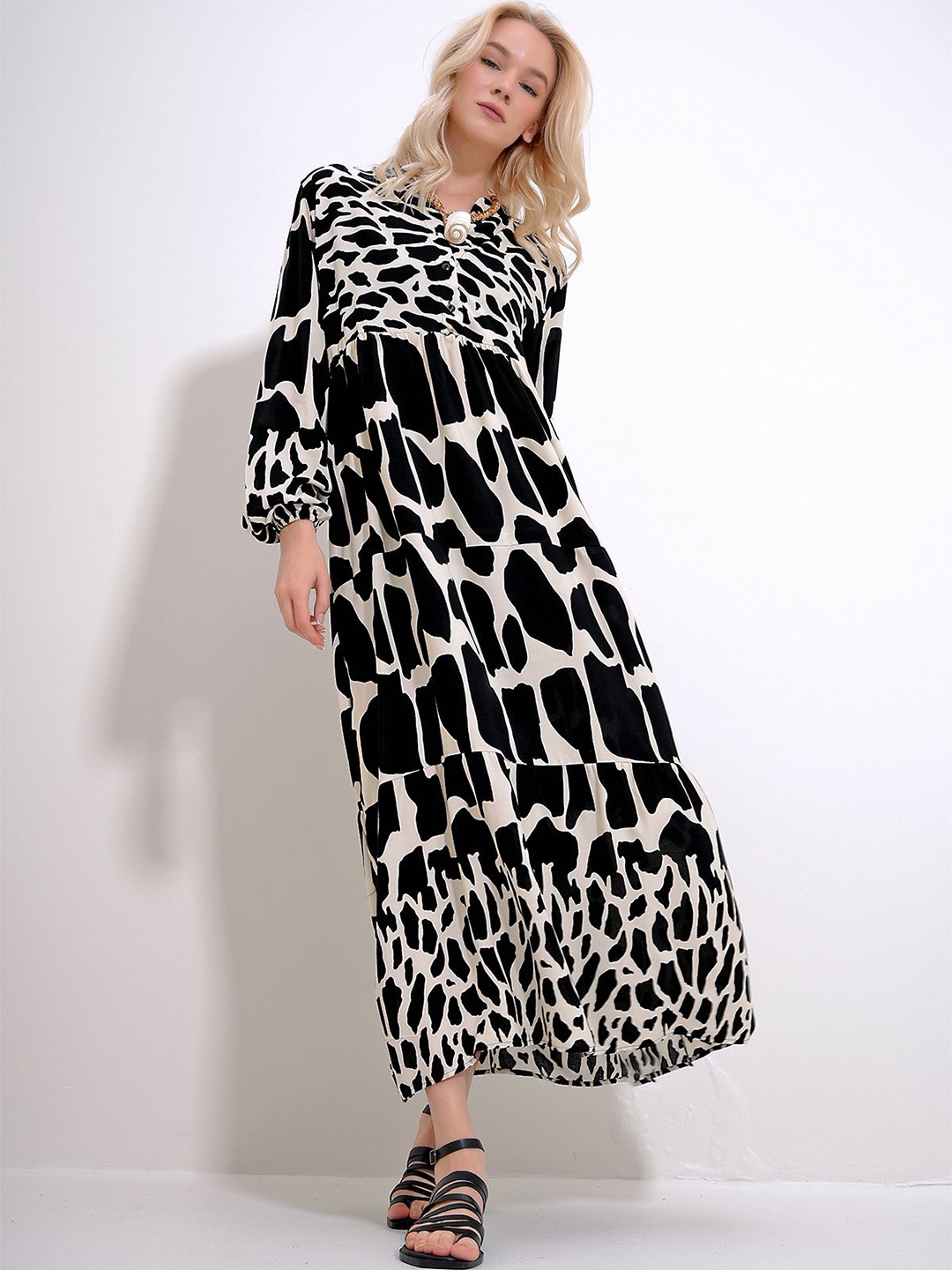 

Trend Alacati stili Abstract A-Line Maxi Dress, Black