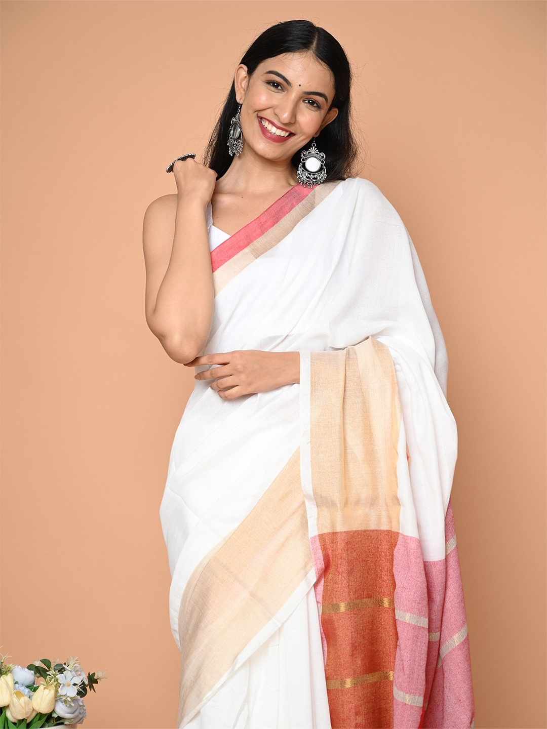 

BEATITUDE Pure Cotton Saree, White