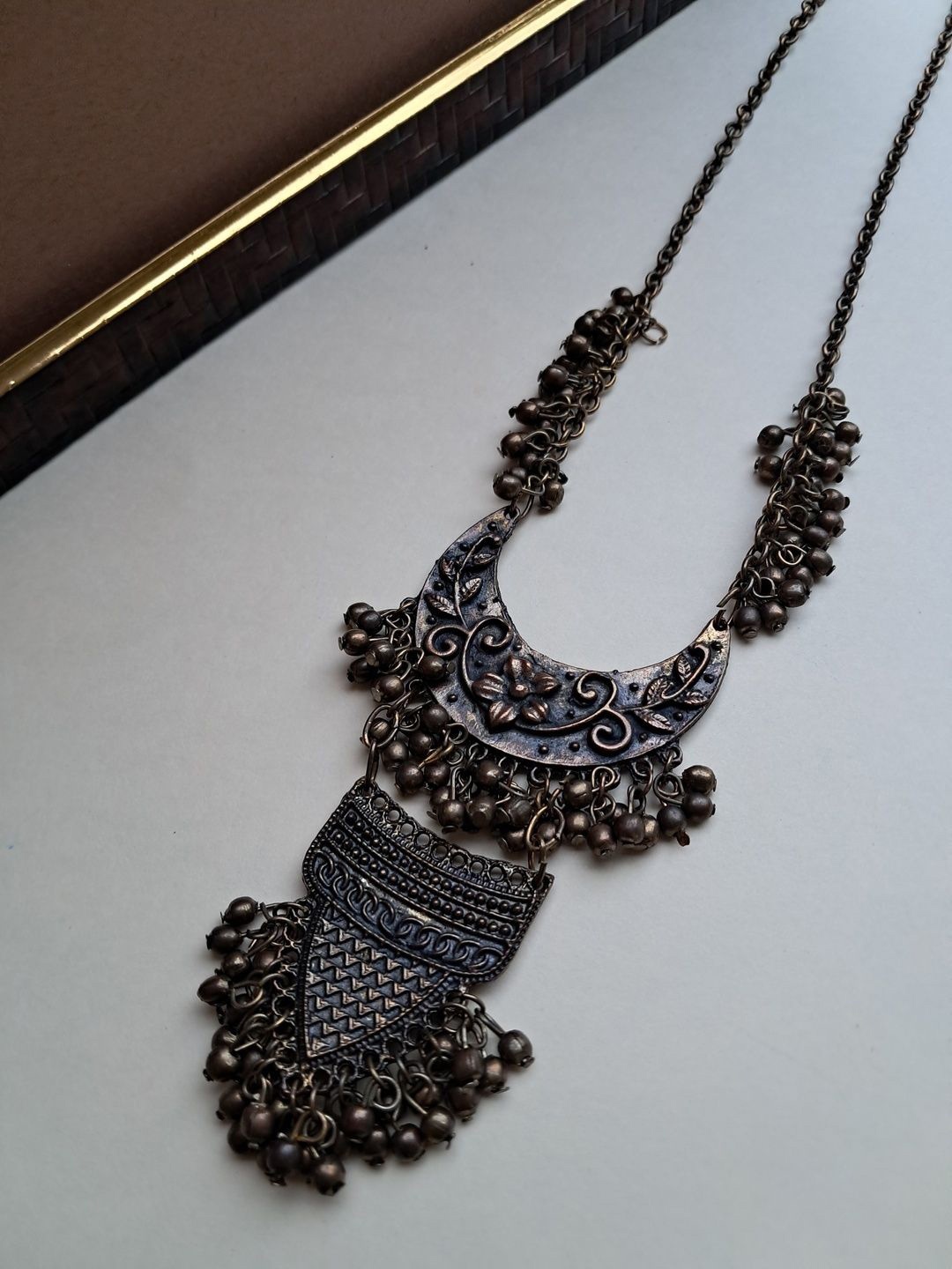

FIROZA Tribal Necklace, Metallic