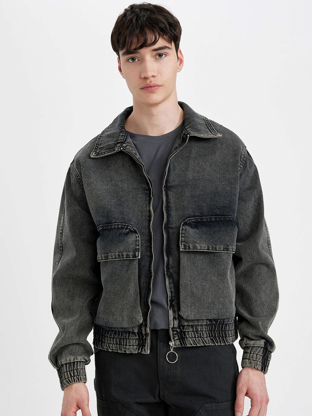 

DeFacto Men Crop Denim Jacket, Na