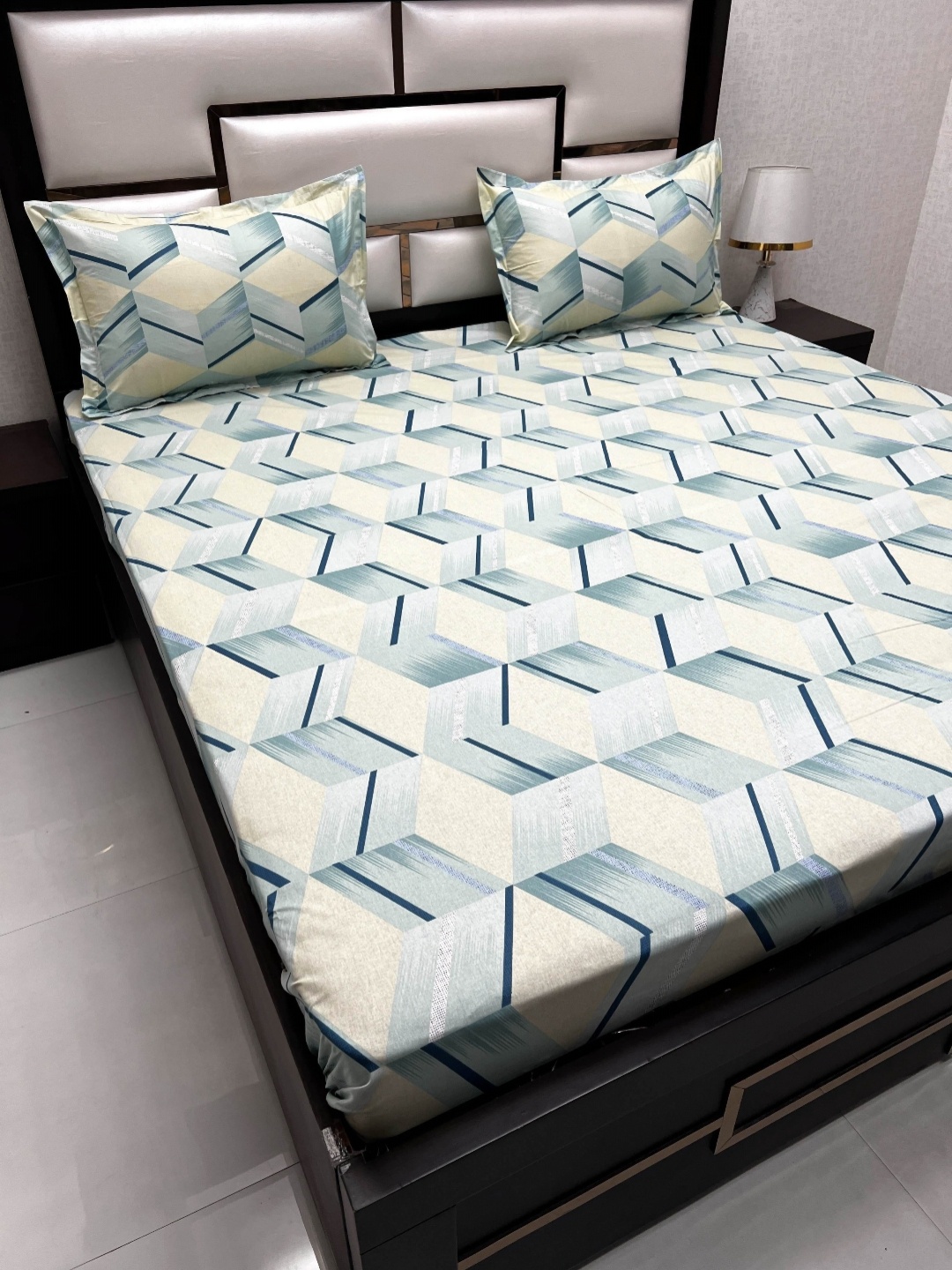 

Pure Decor Passion Blue & Brown 260 TC Passion Queen Bedsheet With 2 Pillow Covers