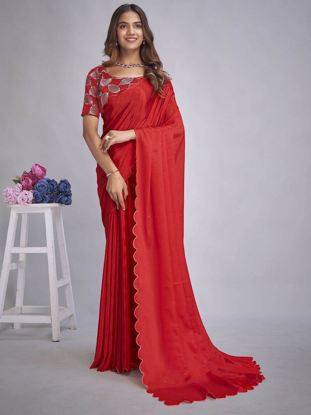 

Aika Pure Chiffon Saree, Red