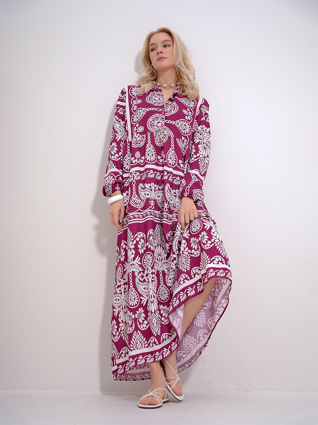 

Trend Alacati stili Ethnic Motifs Print Shirt Maxi Dress, Na