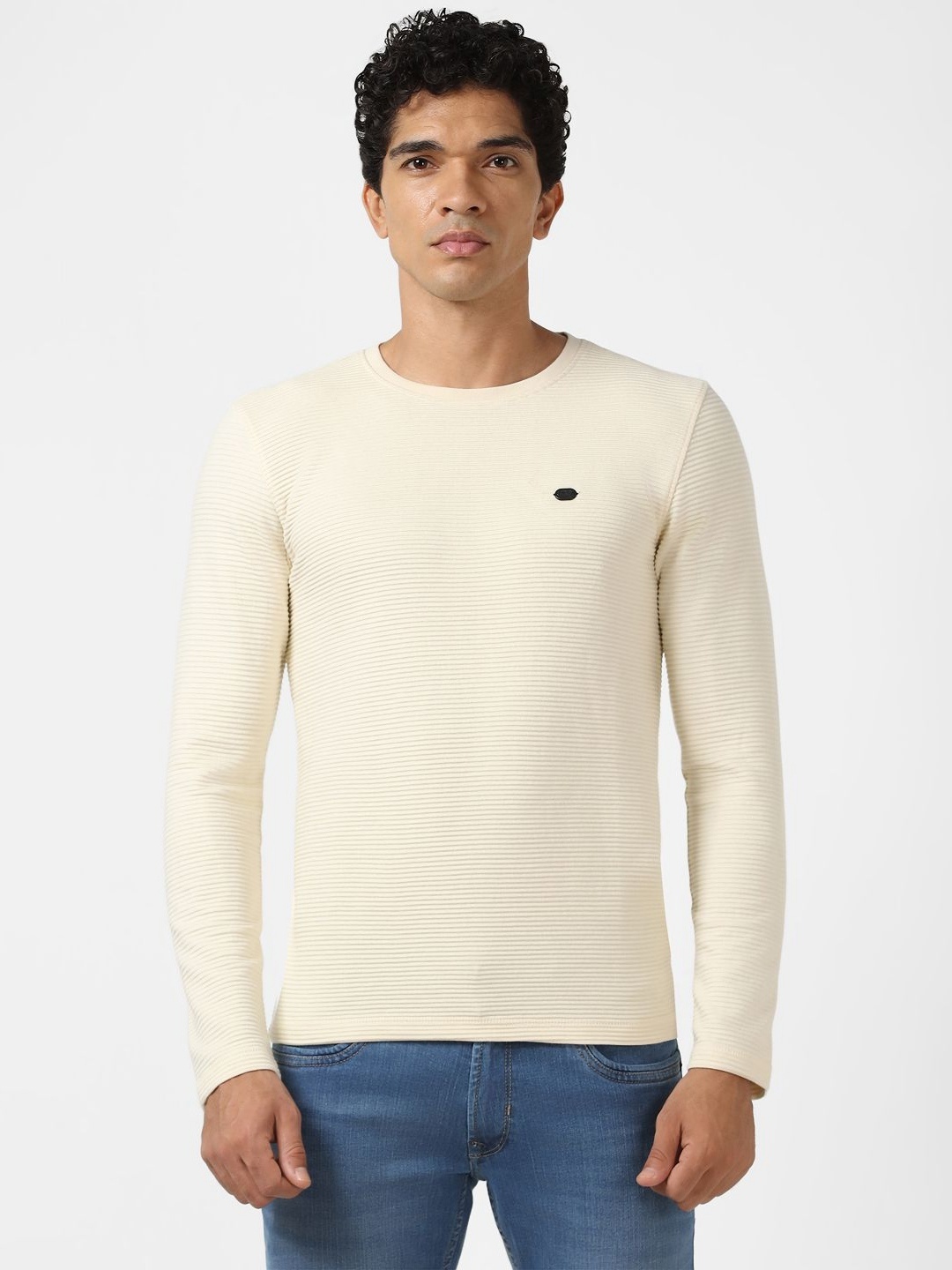 

Peter England Casuals Men Striped Slim Fit T-shirt, Cream