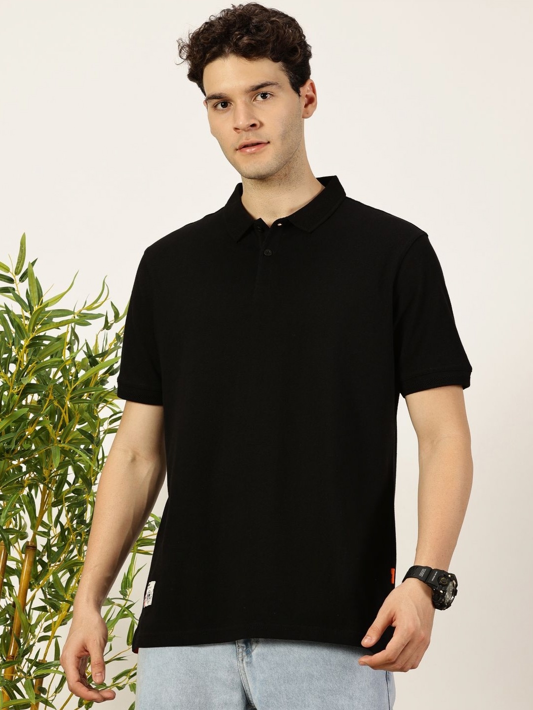 

THE HOLLANDER Men Polo Collar T-shirt, Black