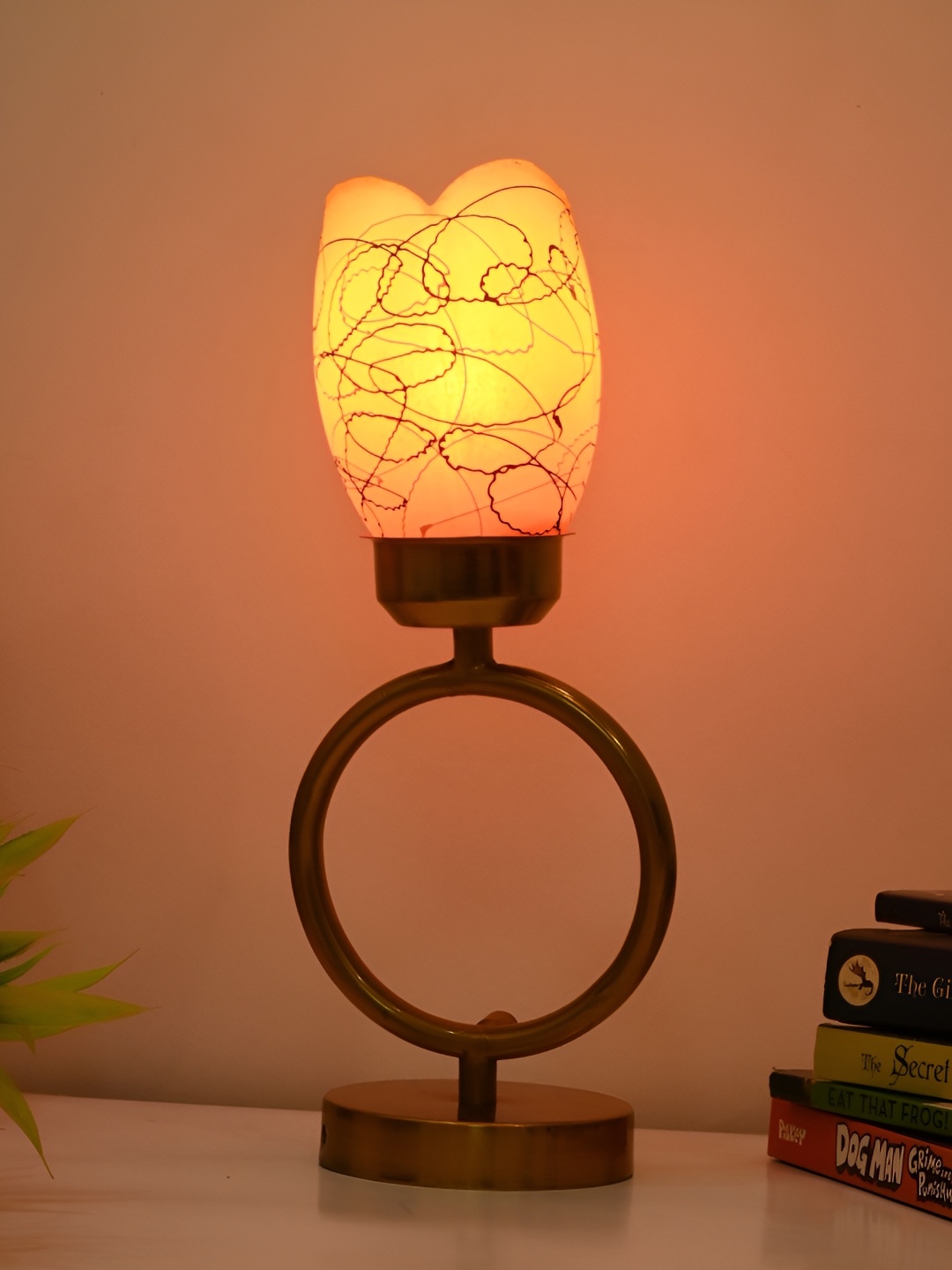 

Afast Orange & Gold Toned Printed Bell Shaped Glass Table Lamp With Adjustable Cord