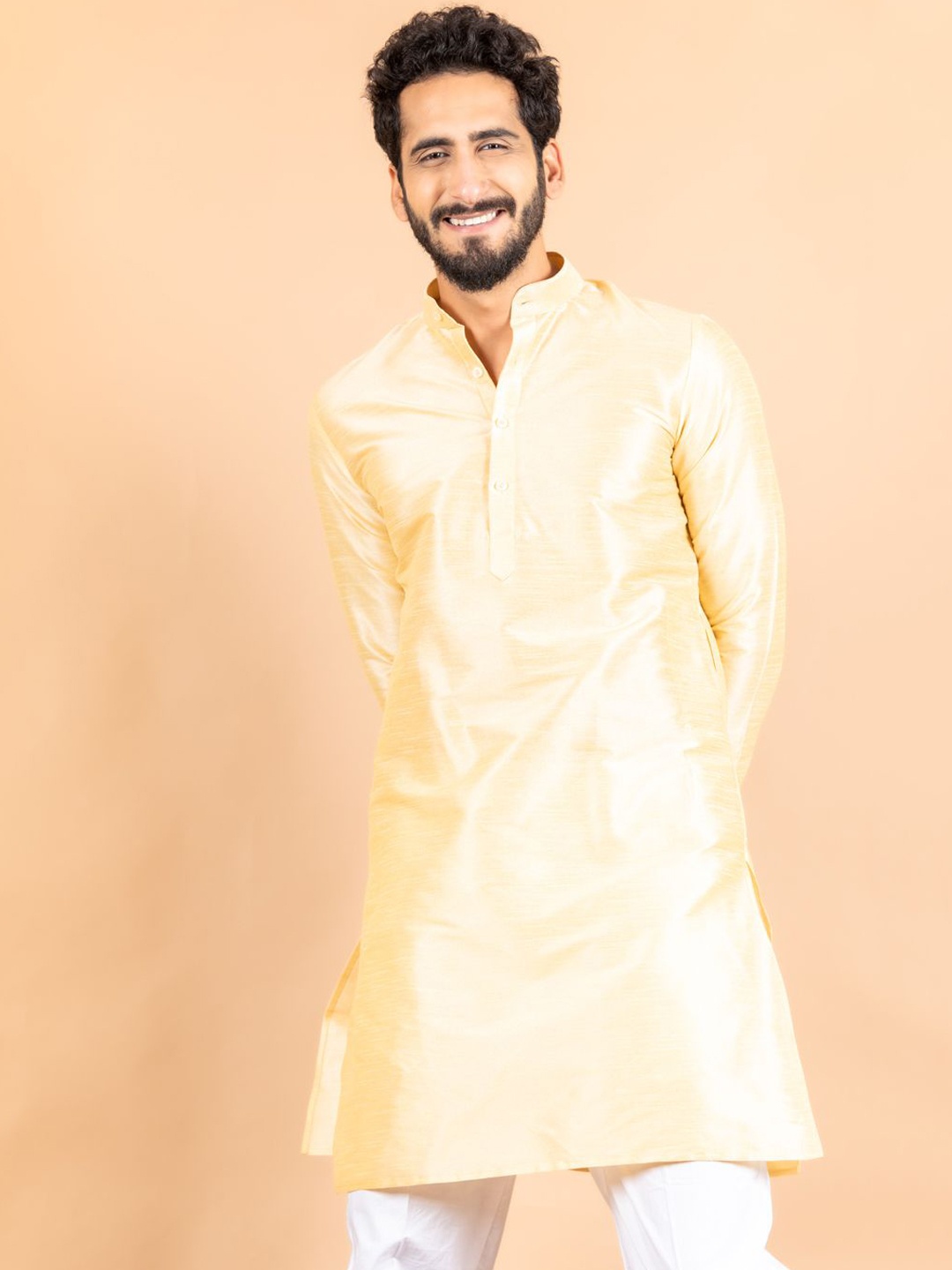 

Tistabene Mandarin Collar Straight Kurta, Yellow