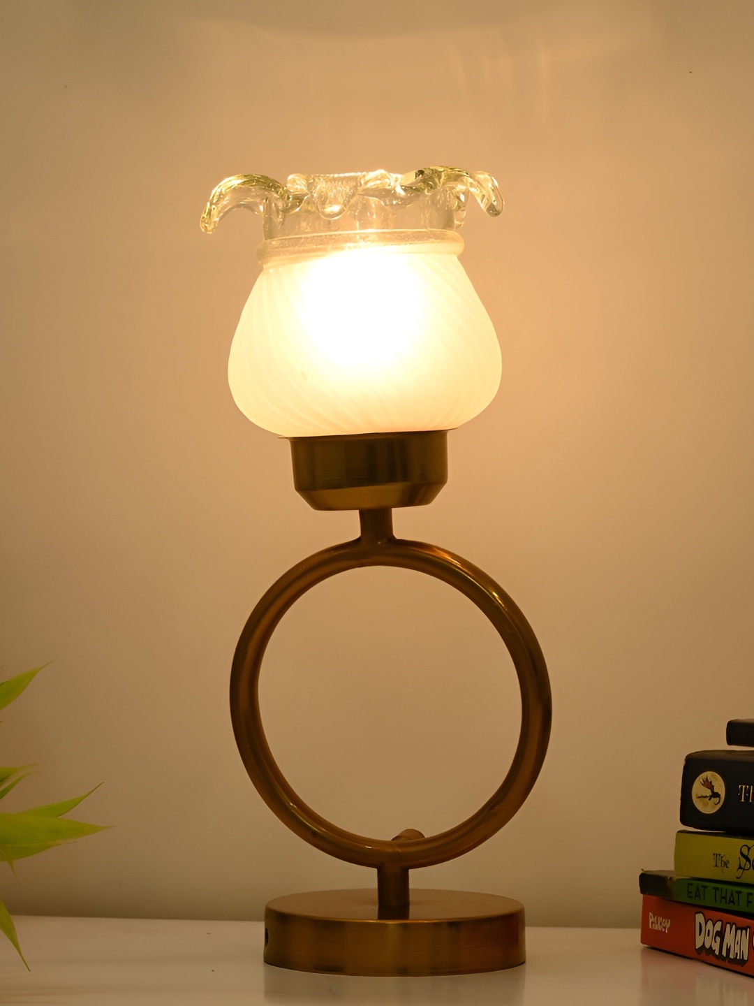 

Afast White & Gold Toned Textured Traditional Bell Shaped Glass Table Lamp