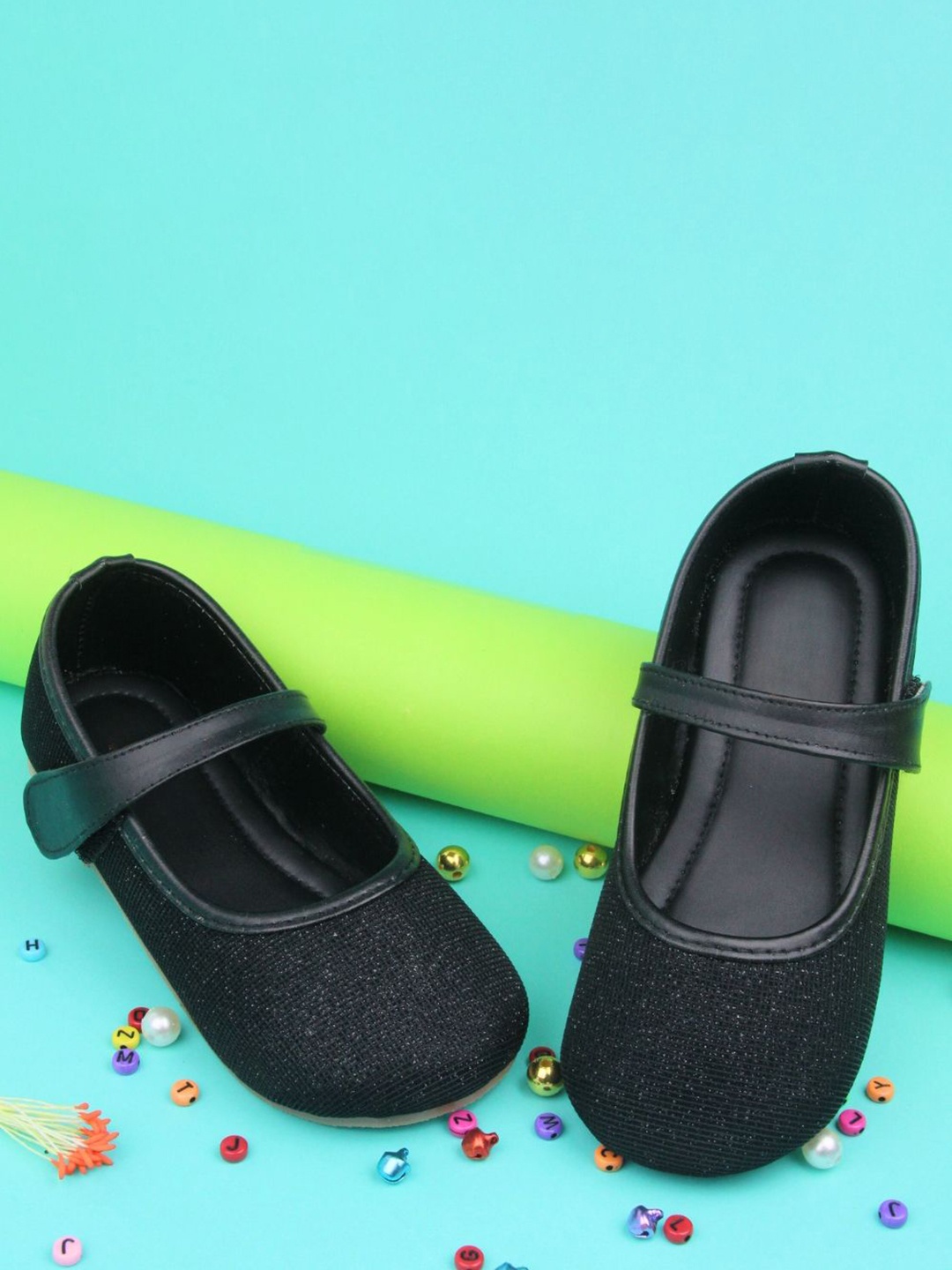 

NESKA MODA Girls Ballerinas Flats, Black