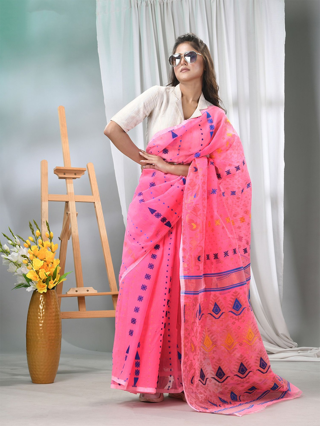 

TANTLOOM Silk Cotton Jamdani Saree, Pink