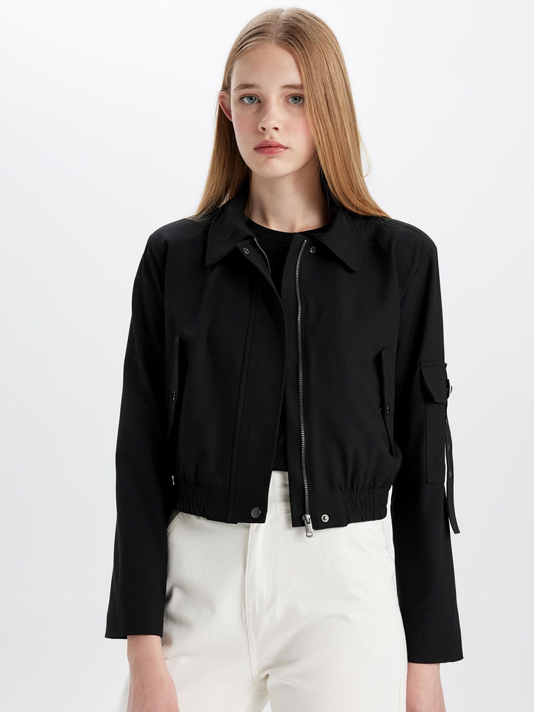 

DeFacto Women Crop Tailored Jacket, Na