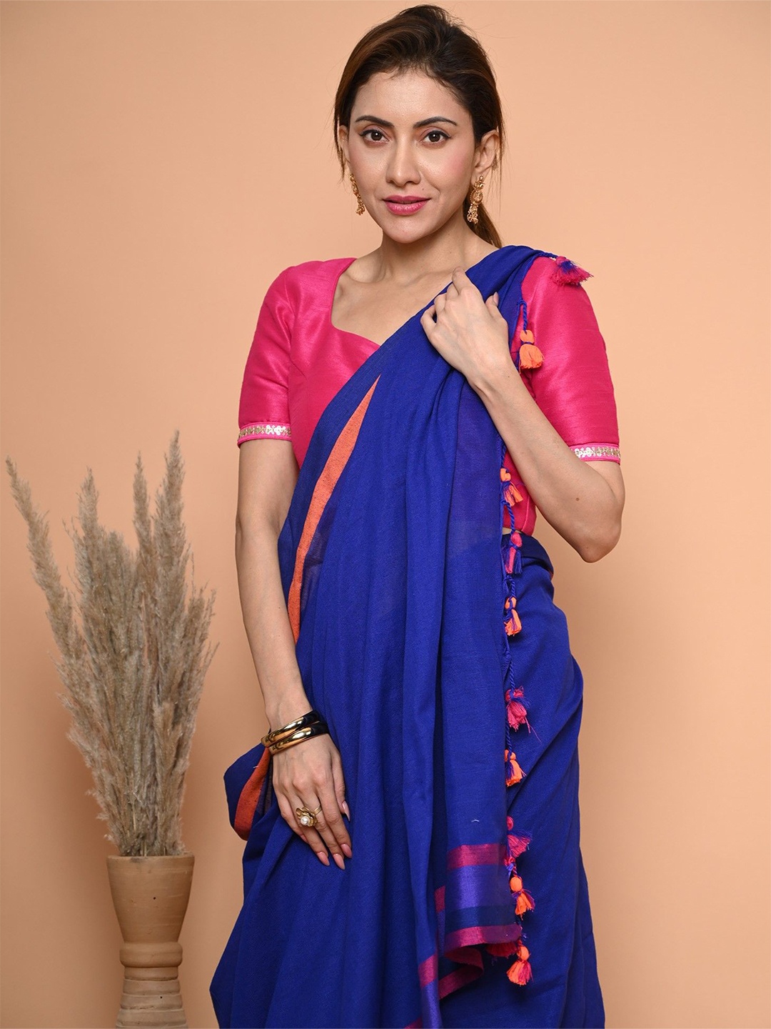 

BEATITUDE Pure Cotton Saree, Blue