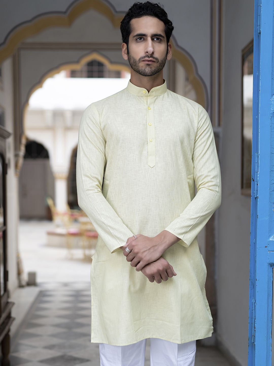 

Tistabene Mandarin Collar Straight Kurta, Beige