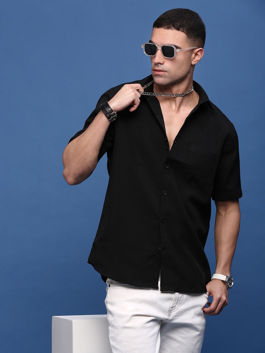 

SHOWOFF Men Standard Slim Fit Opaque Casual Shirt, Black