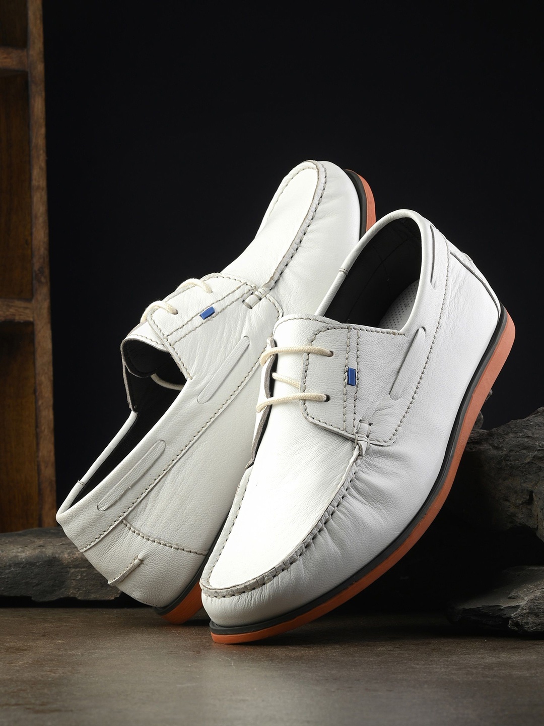 

Hitz Men Leather Boat Shoes, White