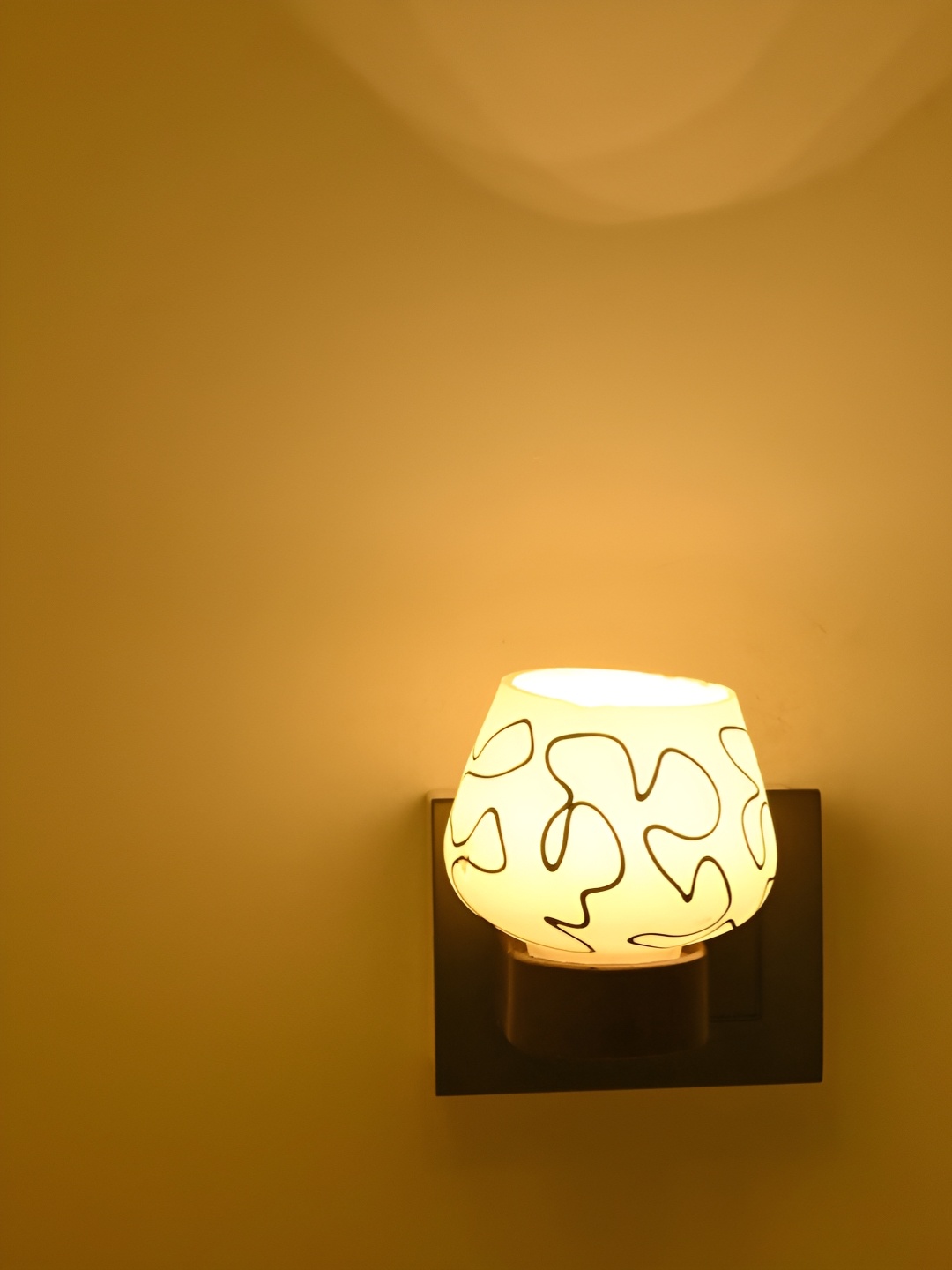 

Afast White & Brown Glass Contemporary Cylindrical Shaped Wall Lamp