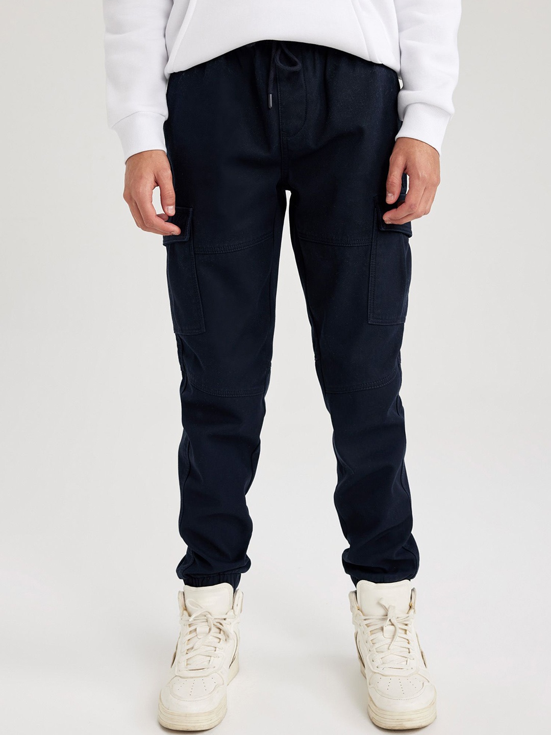 

DeFacto Men Mid-Rise Cargo Joggers, Navy blue