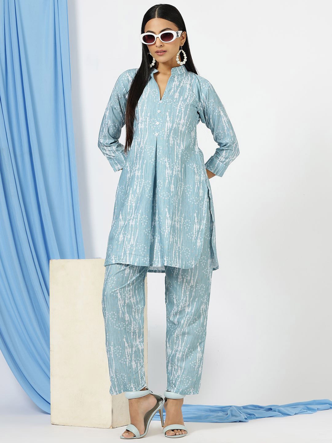 

LeeliPeeri Designer Printed Tunic With Trouser, Blue