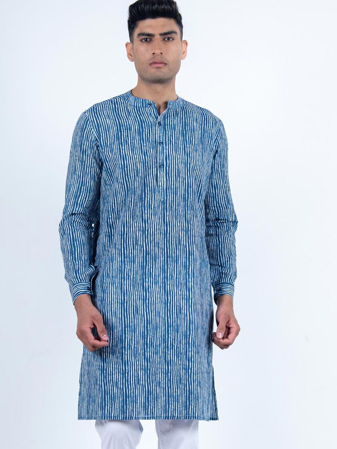 

Tistabene Striped Mandarin Collar Cotton Straight Kurta, Blue