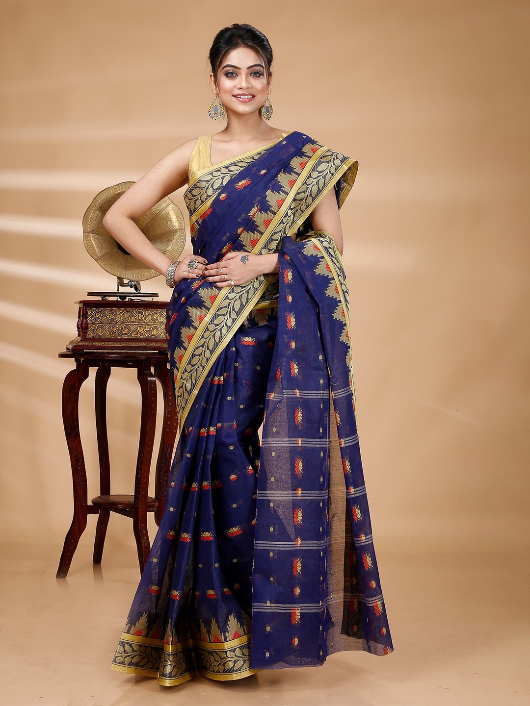 

PuJoy Woven Design Pure Cotton Taant Saree, Navy blue