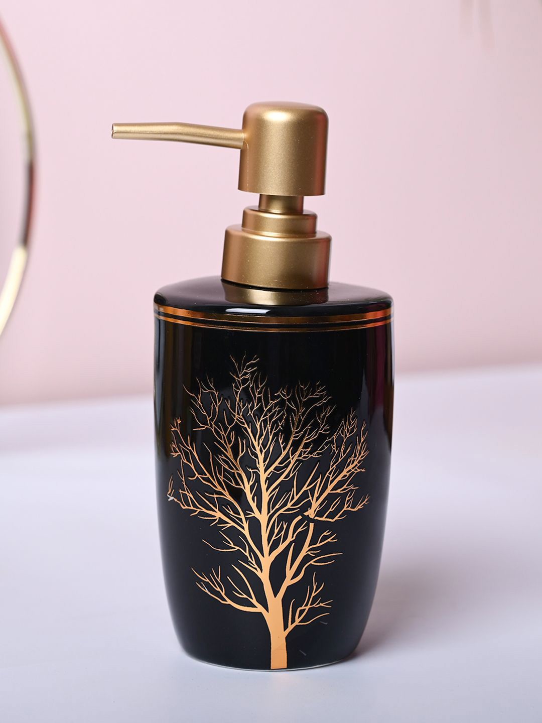

MARKET99 Black & Gold-Toned Floral Printed Glossy Ceramic Soap Dispenser