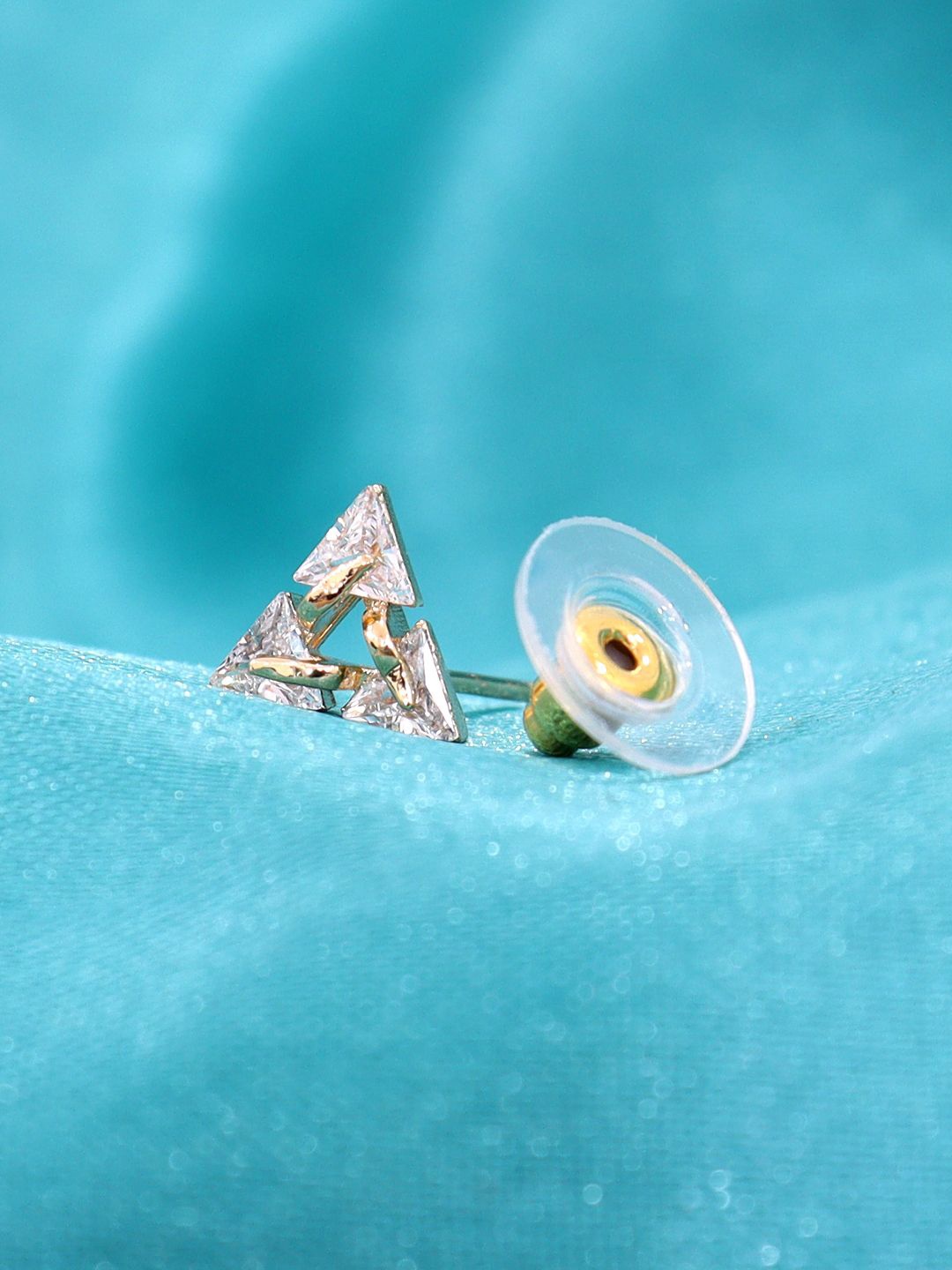

Krelin Triangular Studs Earrings, Gold