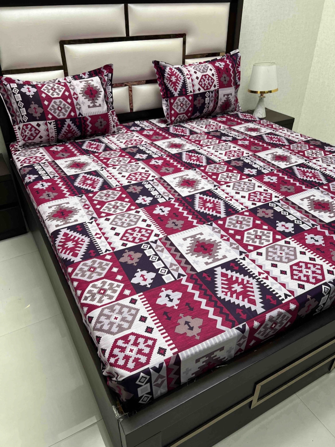 

Pure Decor Velar Sib Maroon Ethnic 380 TC Pure Cotton King Bedsheet With 2 Pillow Covers