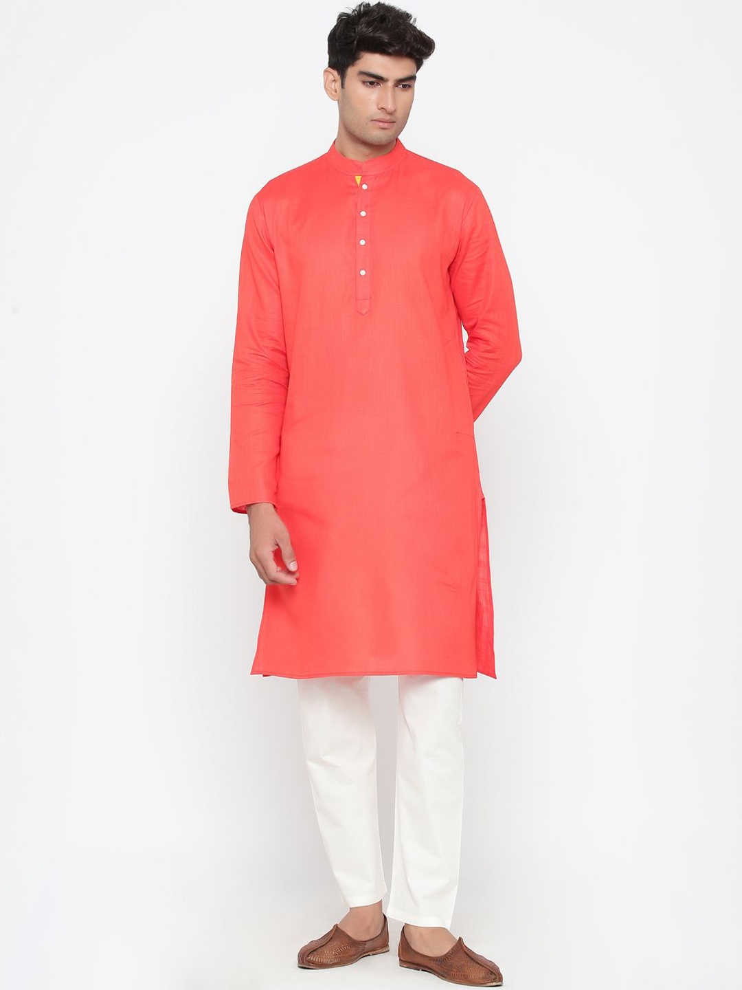 

Tistabene Mandarin Collar Straight Kurta, Red