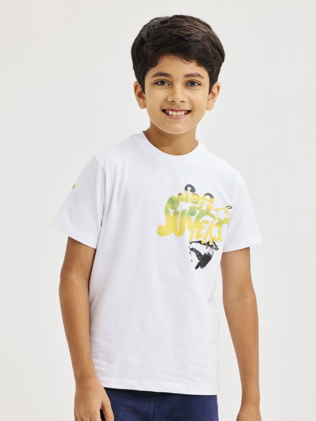 

NO MONDAYS Boys Typography Applique T-shirt, White