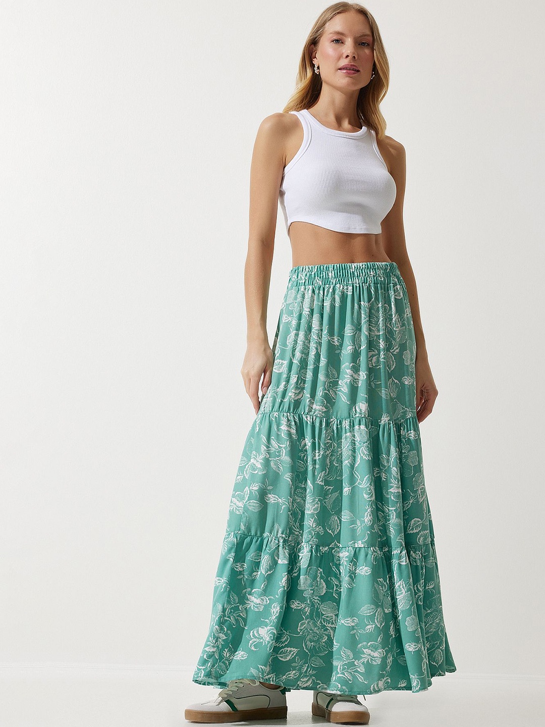 

Happiness istanbul Printed High Rise Flared Maxi Skirts, Green