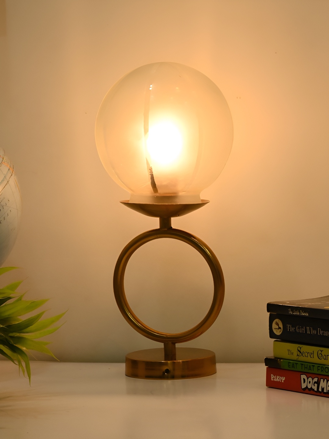 

Afast Black & Transparent Spherical Glass Table Lamp With Adjustable Cord