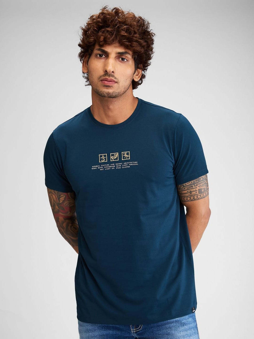 

SPYKAR Men Typography Applique Slim Fit T-shirt, Blue