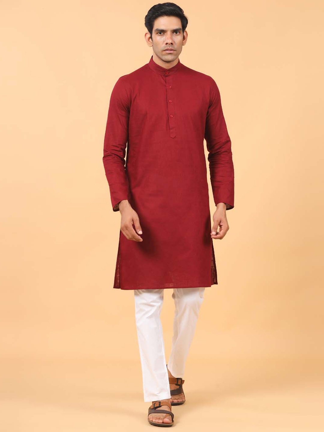 

Tistabene Mandarin Collar Linen Kurta, Maroon