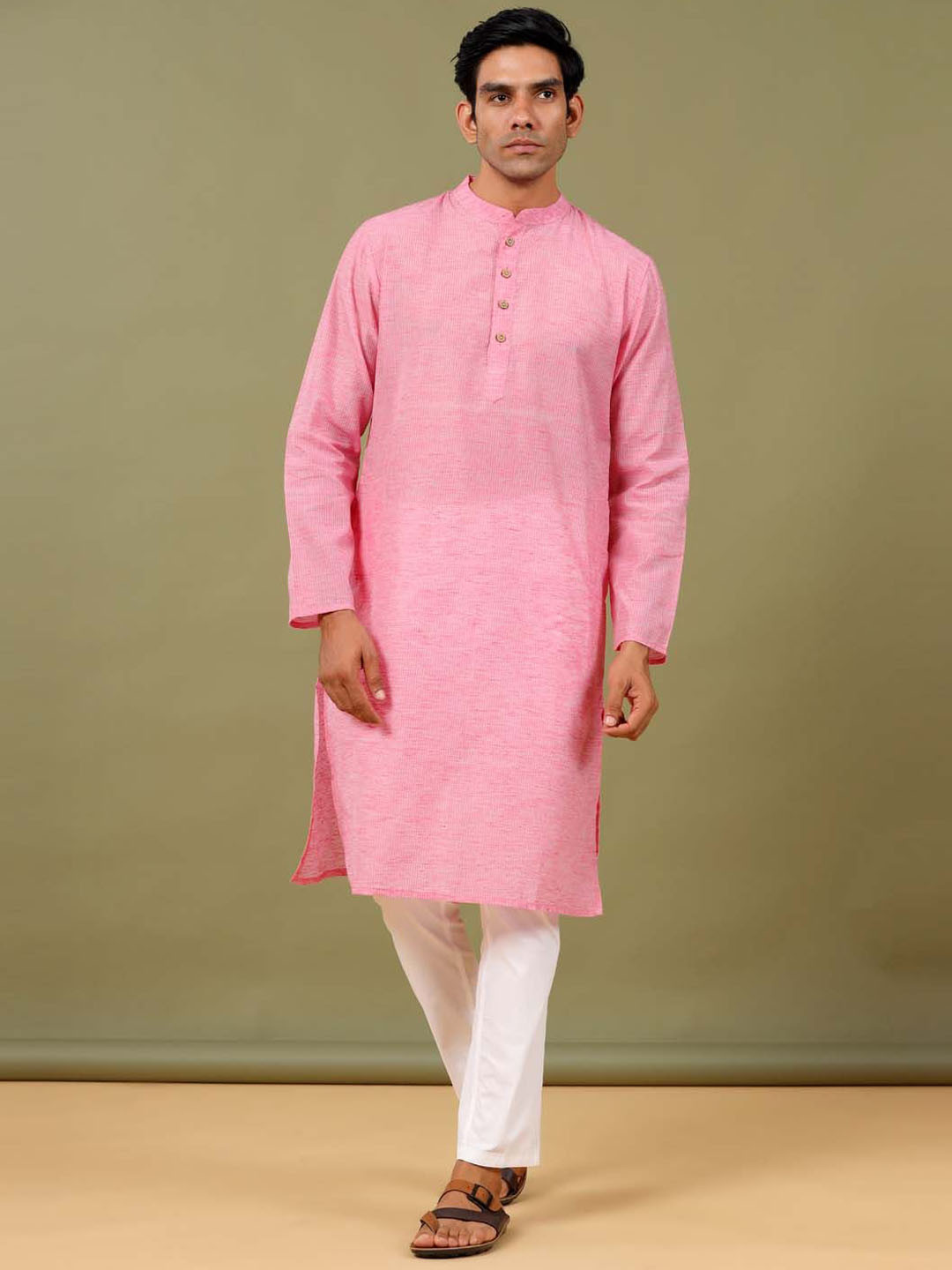 

Tistabene Mandarin Collar Straight Kurta, Pink