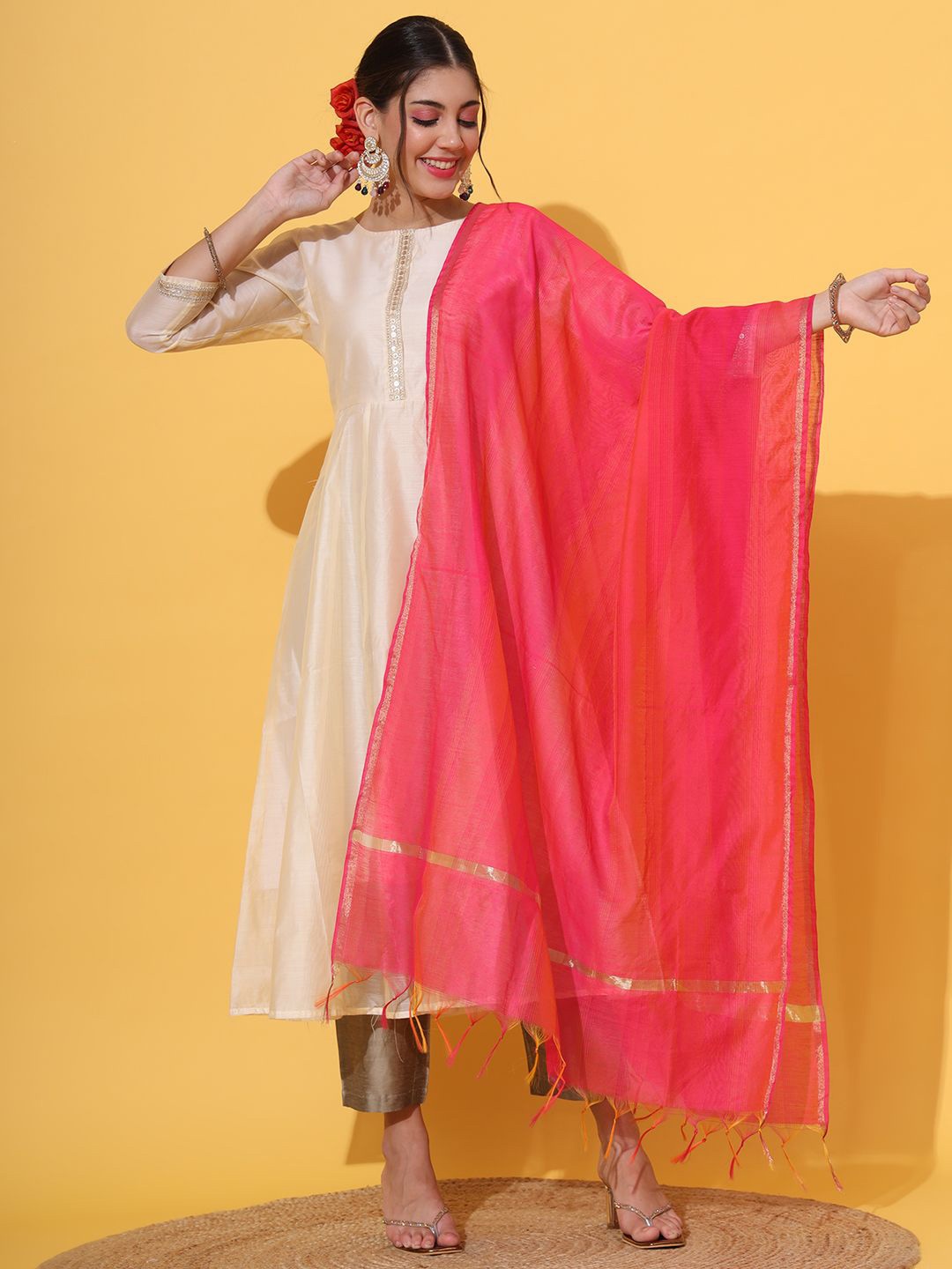 

KALINI Cotton Tasselled Dupatta, Magenta