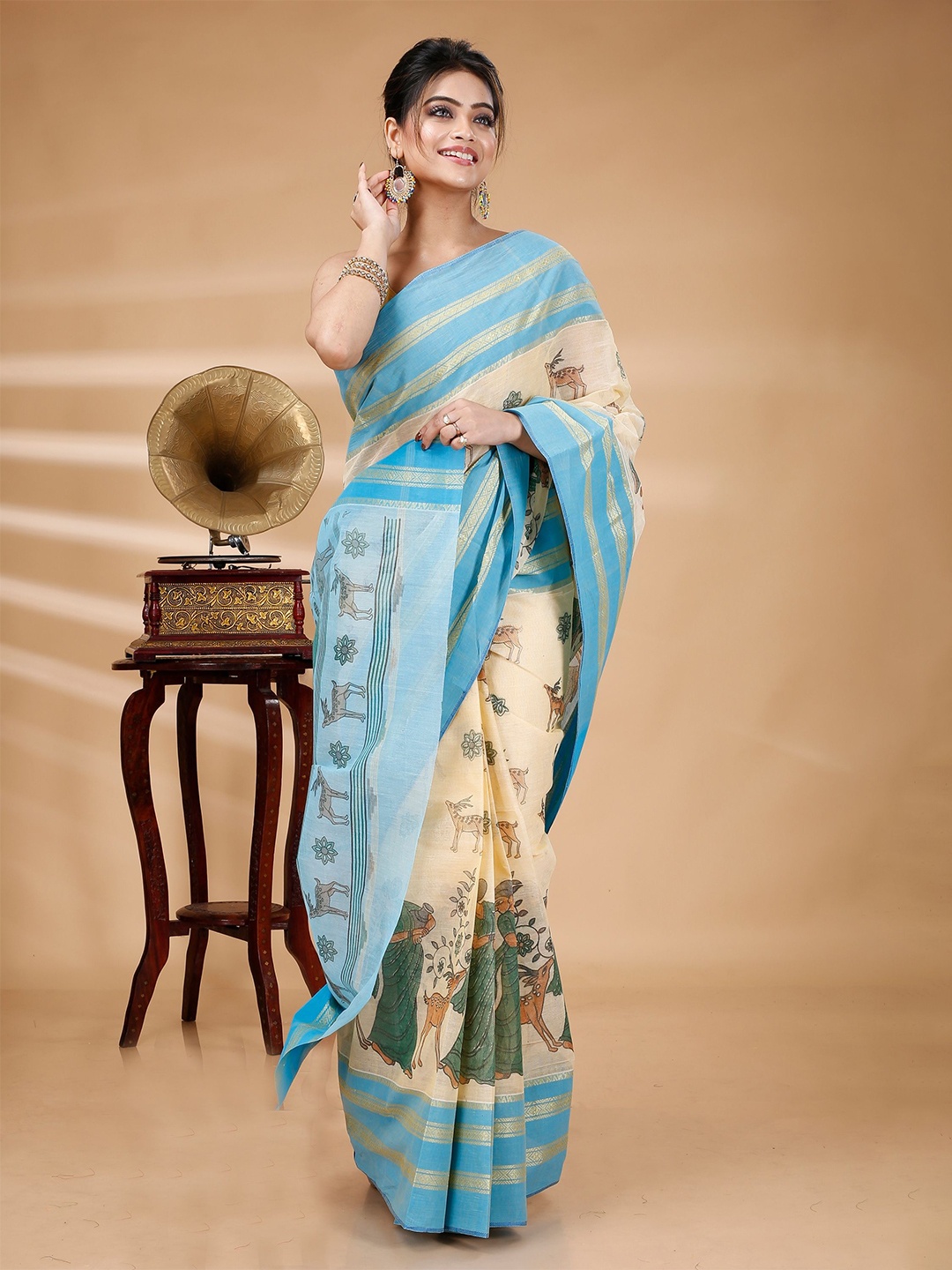 

PuJoy Woven Design Pure Cotton Taant Saree, Blue