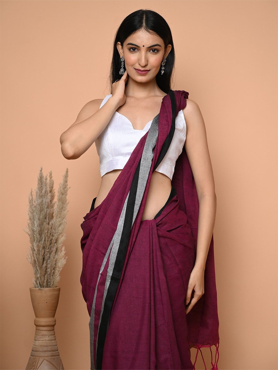

BEATITUDE Pure Cotton Saree, Magenta
