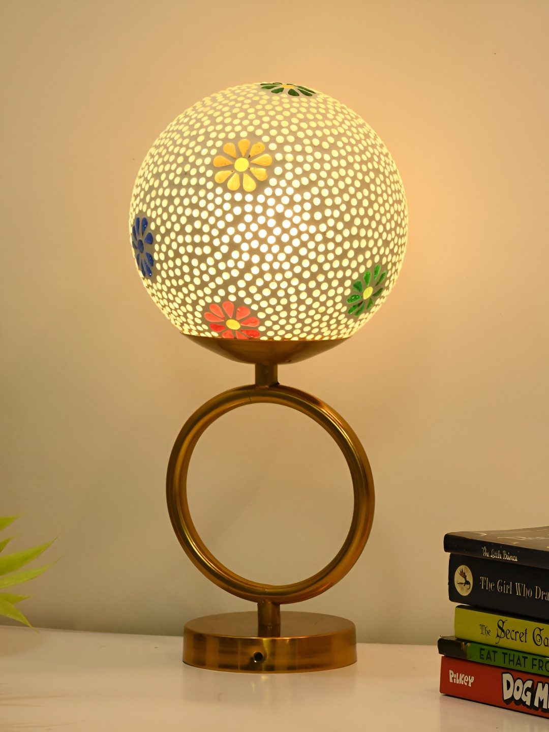 

Afast White & Gold Toned Glass Contemporary Lamp With Adjustable Cord