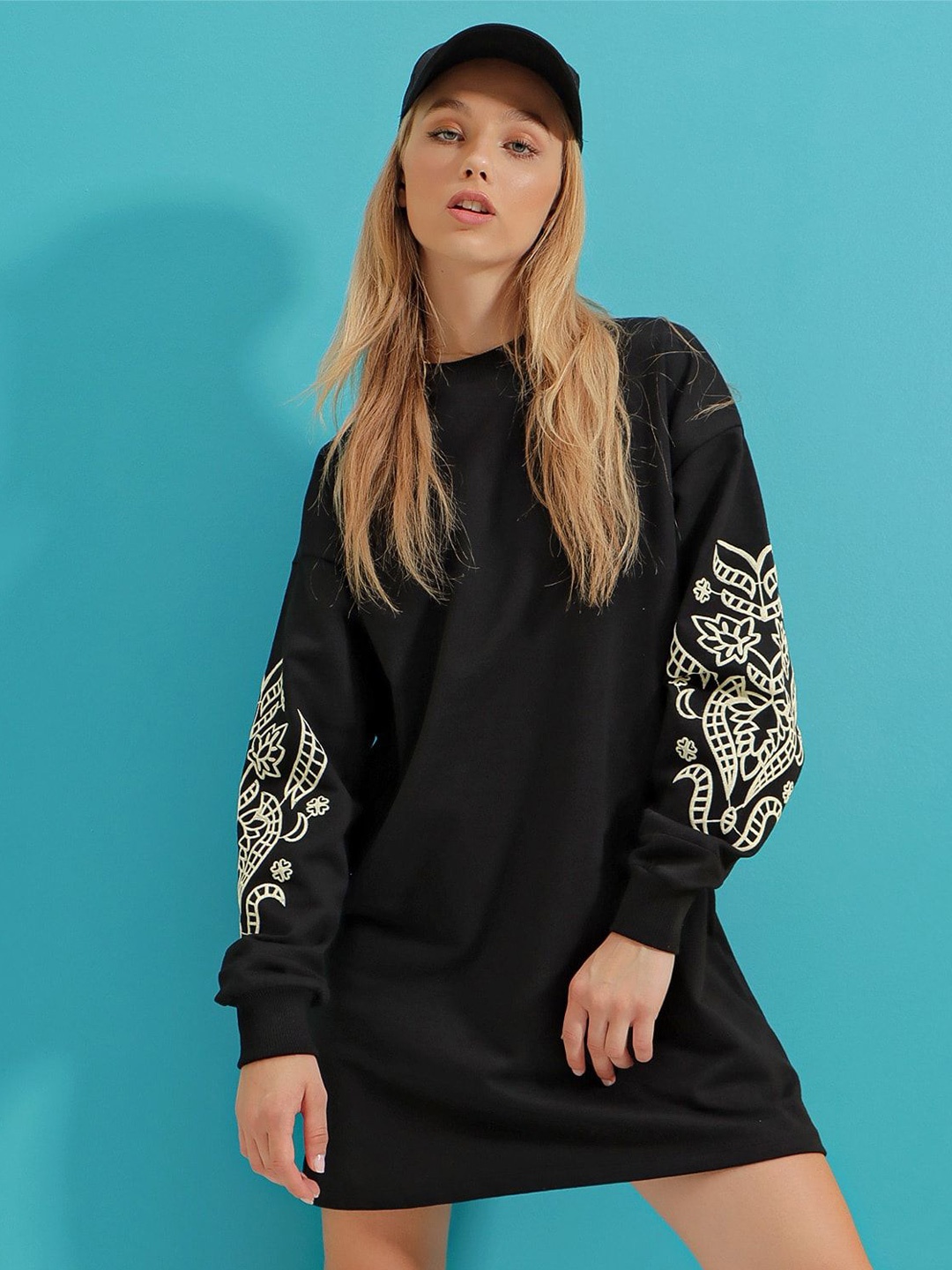 

Trend Alacati stili Printed A-Line Mini Dress, Black