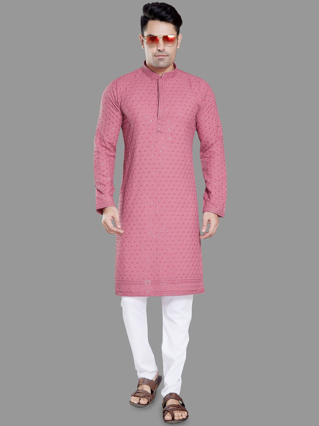 

DIVISIVE Floral Embroidered Sequinned Mandarin Collar Kurta With Trousers, Pink