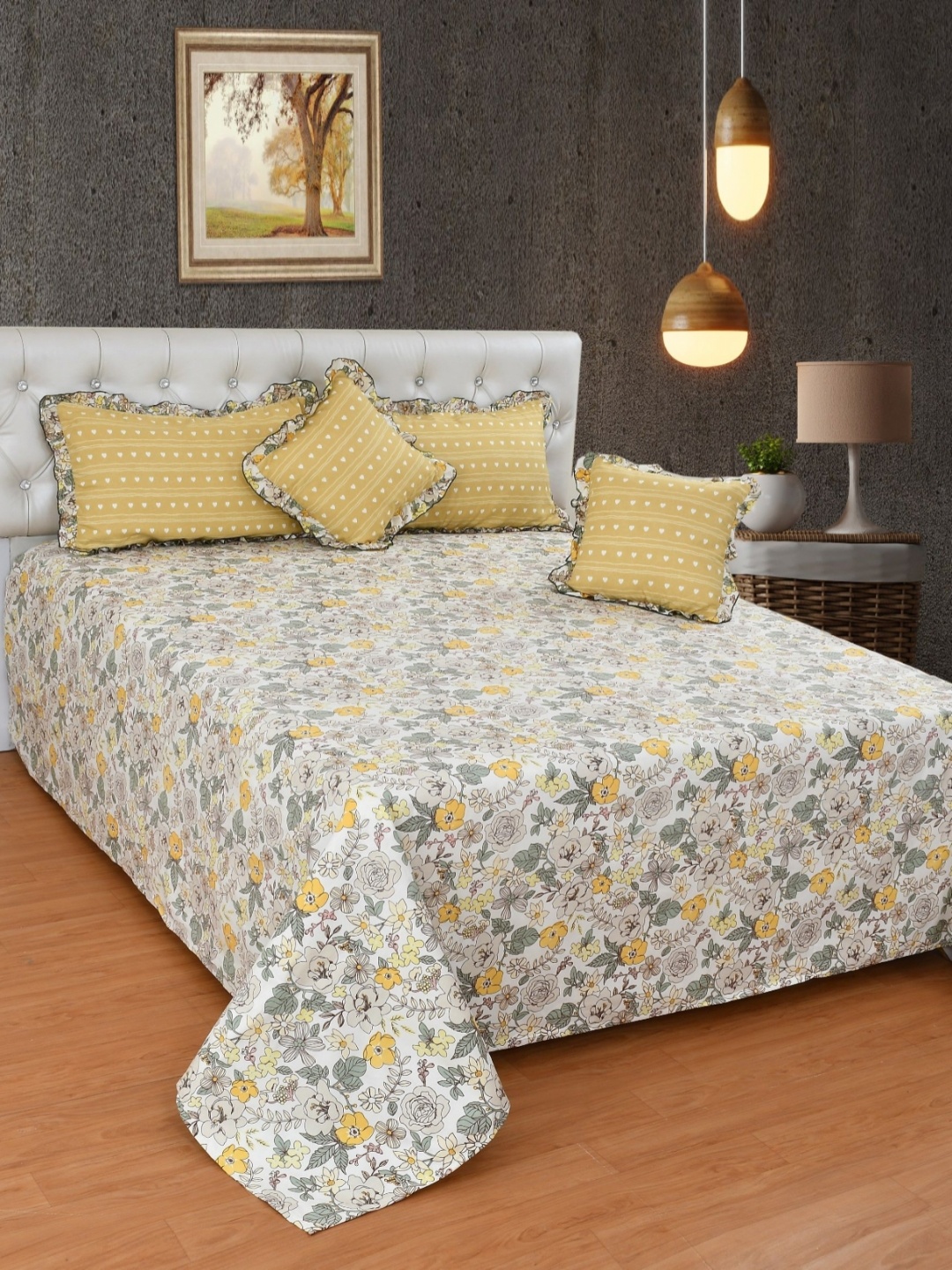 

BREVARD Yellow & White Floral Printed Double King Superfine Bedding Set