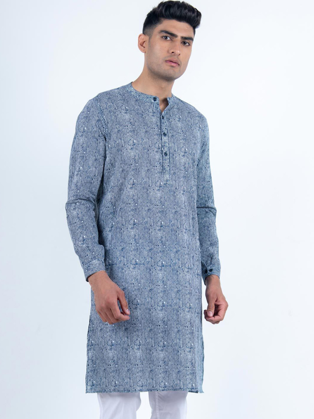 

Tistabene Striped Mandarin Collar Cotton Straight Kurta, Blue