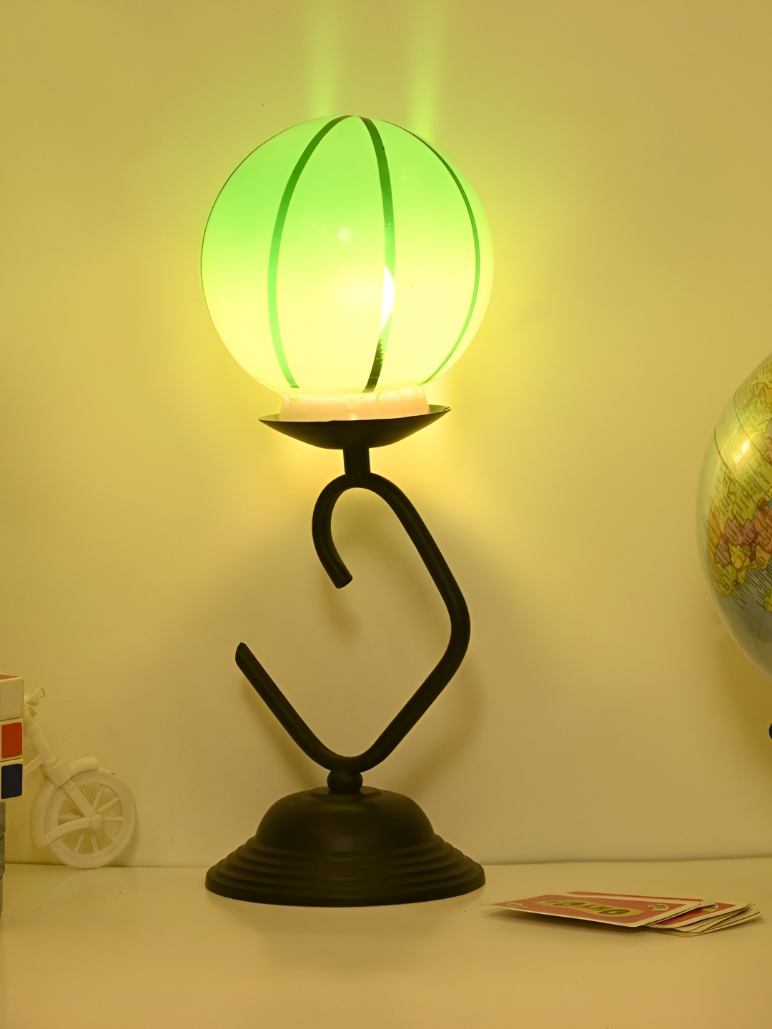 

Afast Green & Black Glass Contemporary Table Lamp With Adjustable Cord