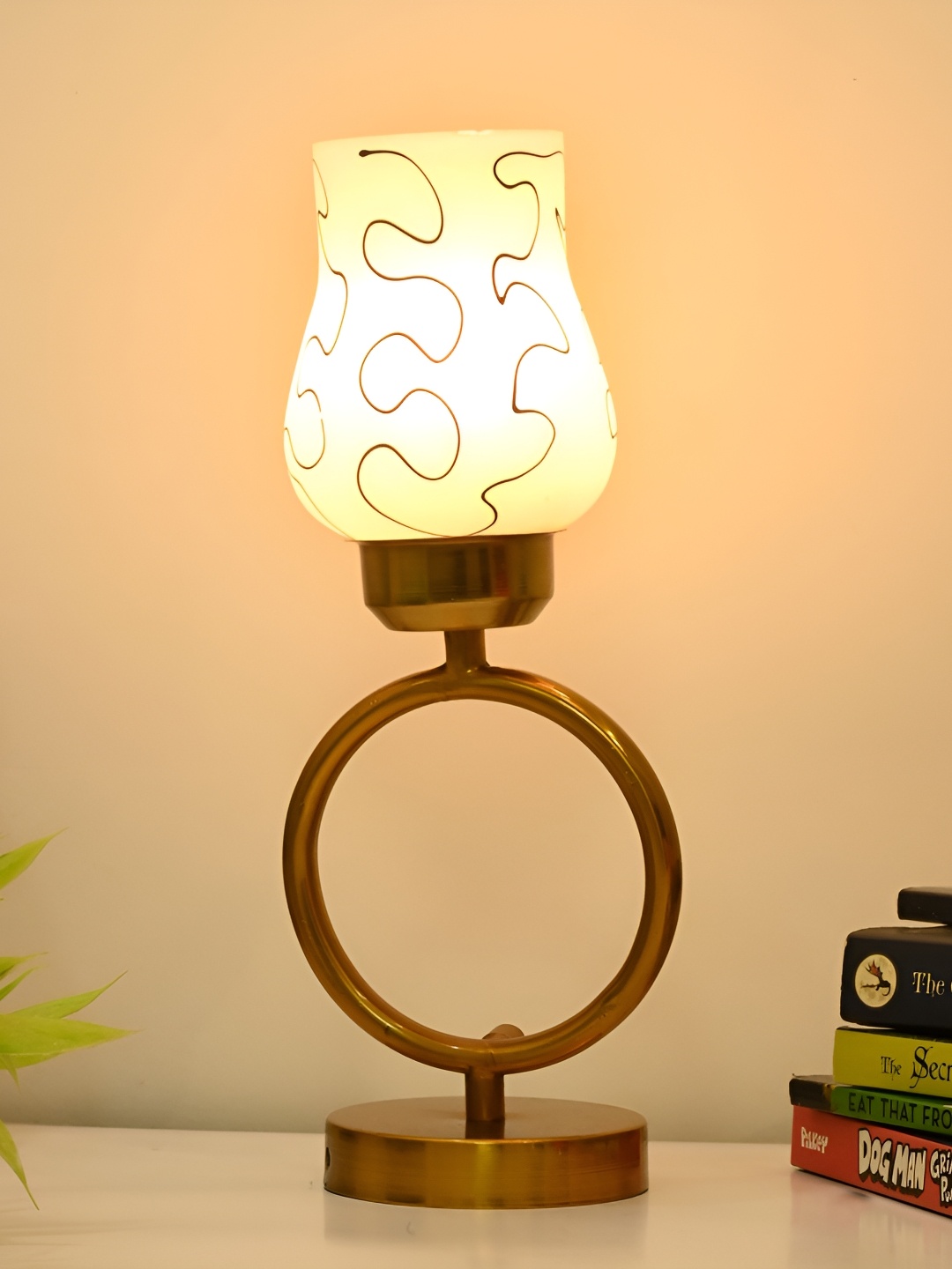 

Afast White & Gold Toned Printed Bell Shaped Glass Table Lamp With Adjustable Cord