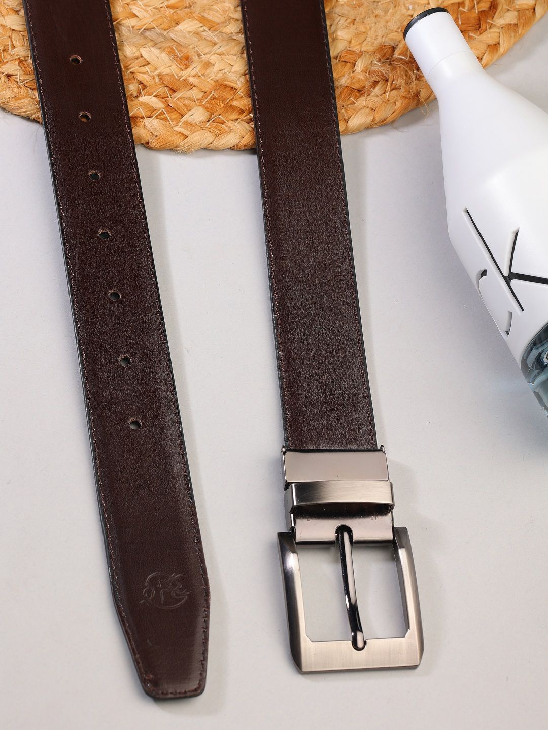 

SAZARA Men Textured Leather Reversible Belt, Brown