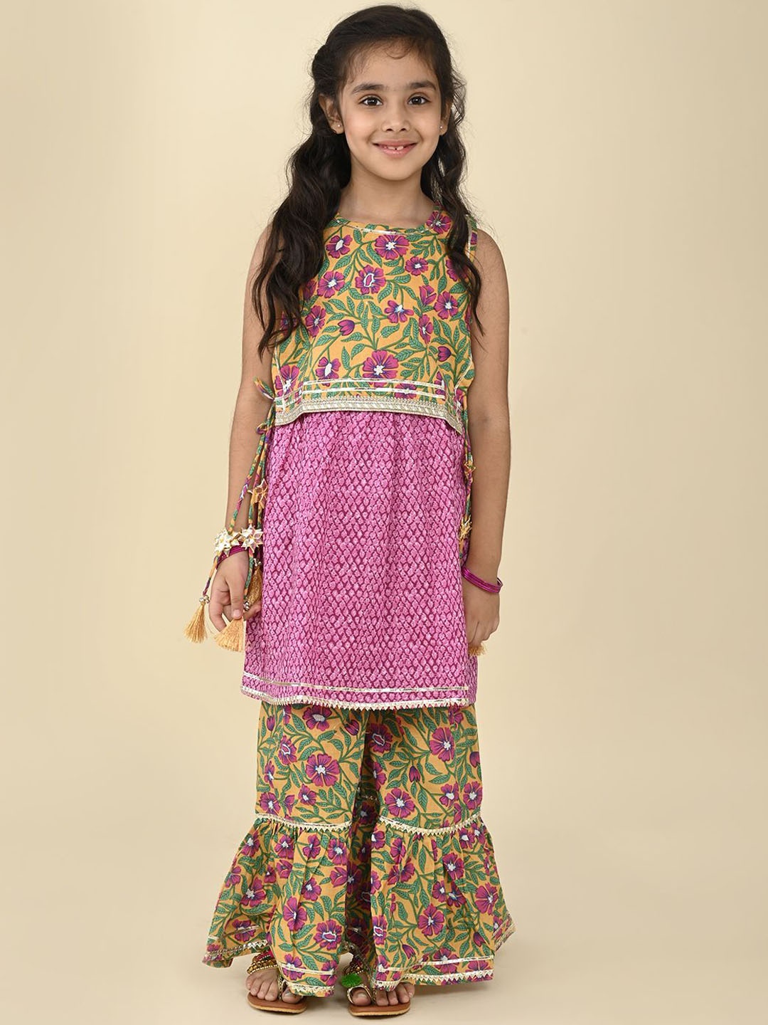 

LIL PITAARA Girls Floral Printed Gotta Patti Pure Cotton Kurti with Sharara, Pink