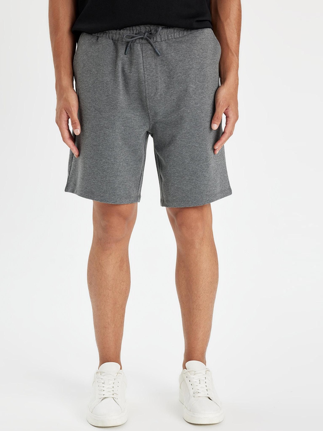 

DeFacto Men Regular Fit Solid Shorts, Grey